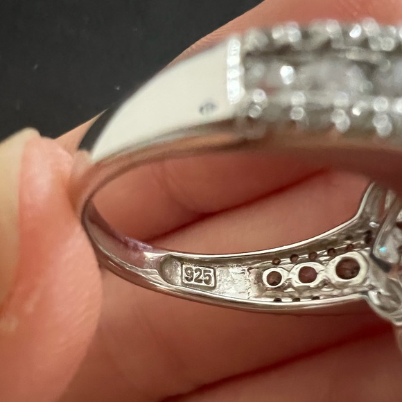 Sterling silver ring. Size 9 - Picture 4 of 7